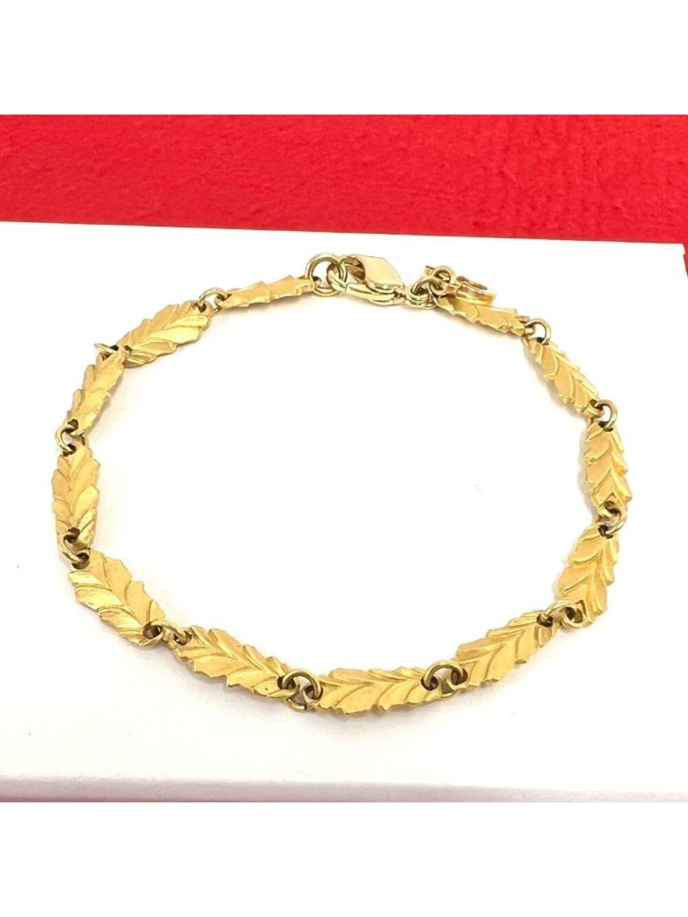 Dior Vintage Leaf Bracelet Gold